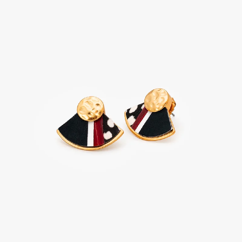 Minimalist women's rings-Huger Stud Earring