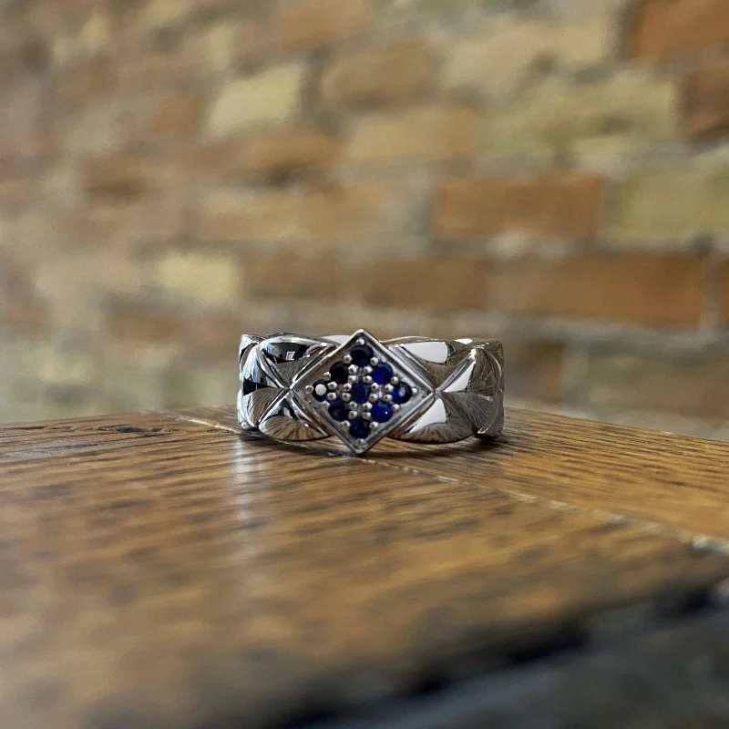 Women's mother-daughter rings-"Quilted" Ring