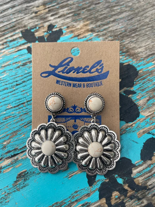 Women's adjustable rings-Silver Concho & Stone Earring