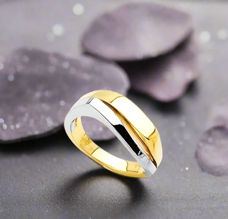 Women's celestial rings-"Wave" Square Edge Ring