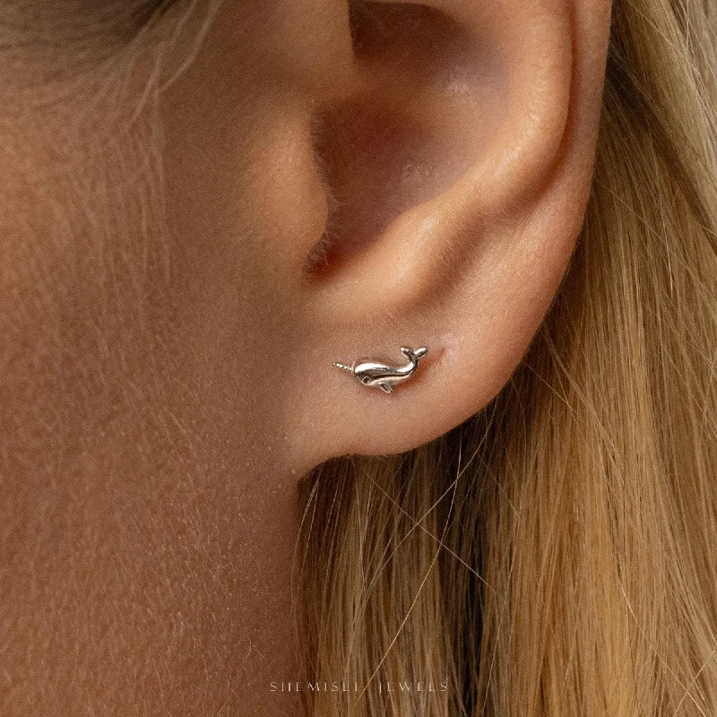 Women's personalized earrings-Tiny Narwhal Whale Threadless Flat Back Earrings, 20,18,16ga, 5-10mm Unisex, Surgical Steel SHEMISLI SS1103