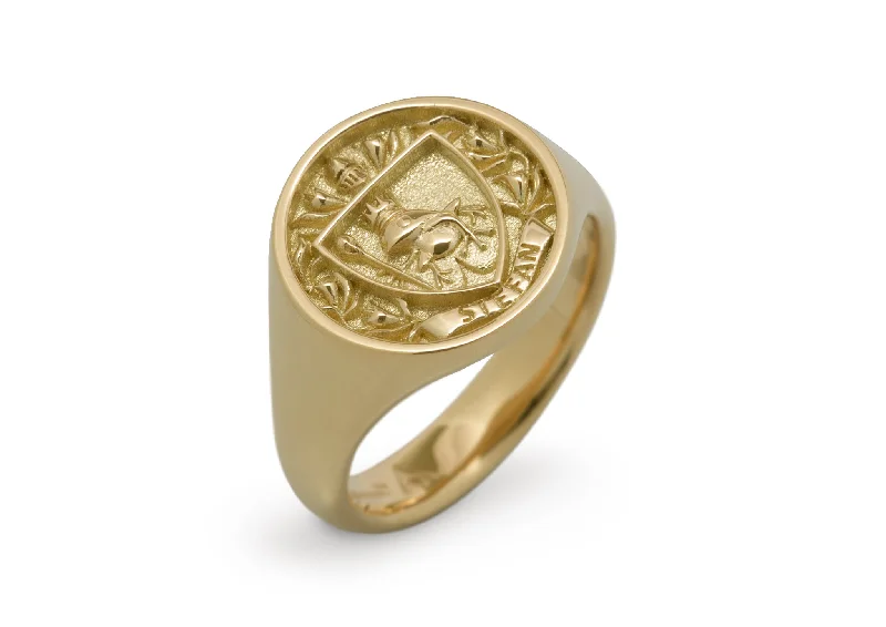 Women's mother-daughter rings-Custom Frog Crest Signet Ring, Yellow Gold