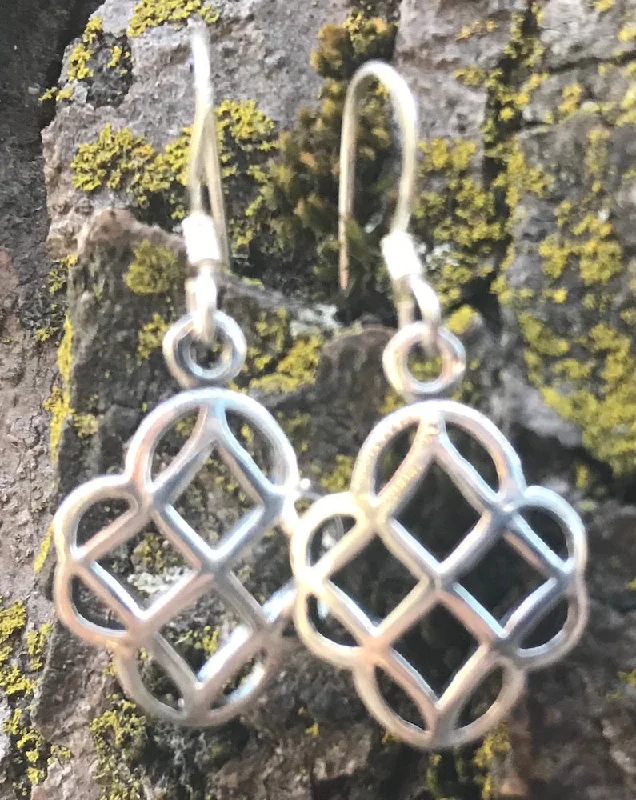 Custom women's rings-Knot Earring #18