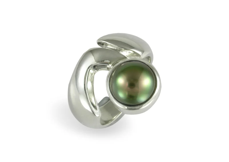 Women's party rings-Sterling Silver & Black Pearl Ring