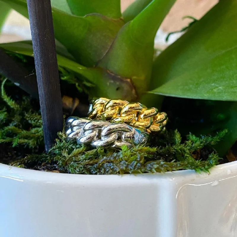 Women's holiday rings-Curb Link Ring