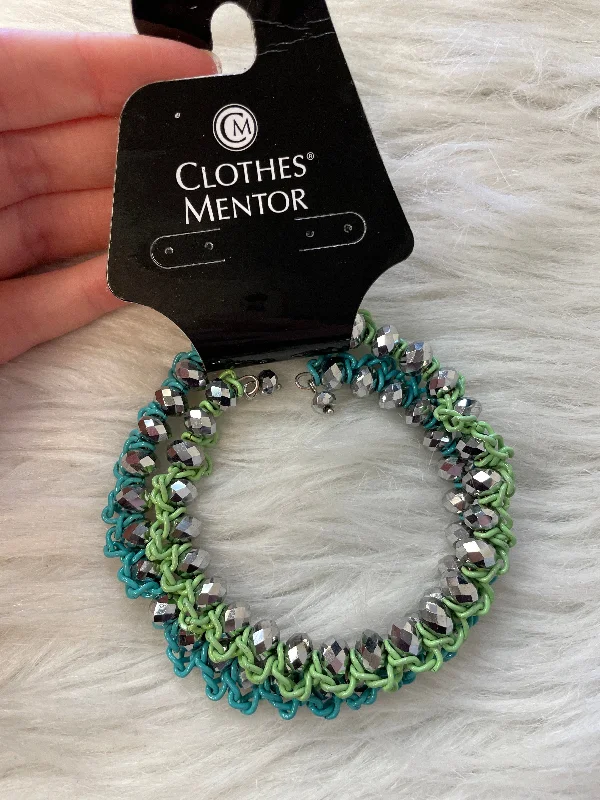 Women's jade bangles-Bracelet Other By Clothes Mentor