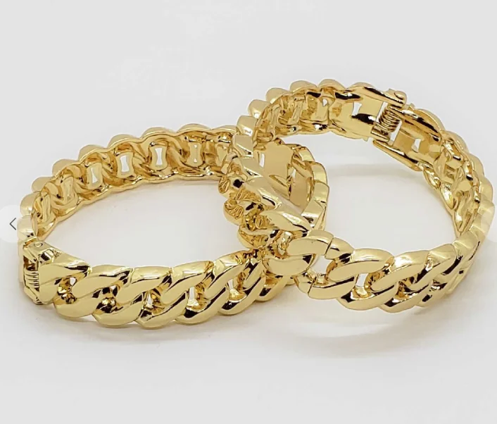 Designer women's bangles-So Pretty Simple Chain Bracelet