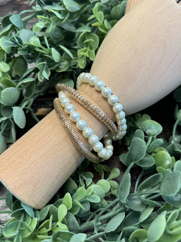 Women's astrology bangles-4 Strand Pearl Stretch Bracelet