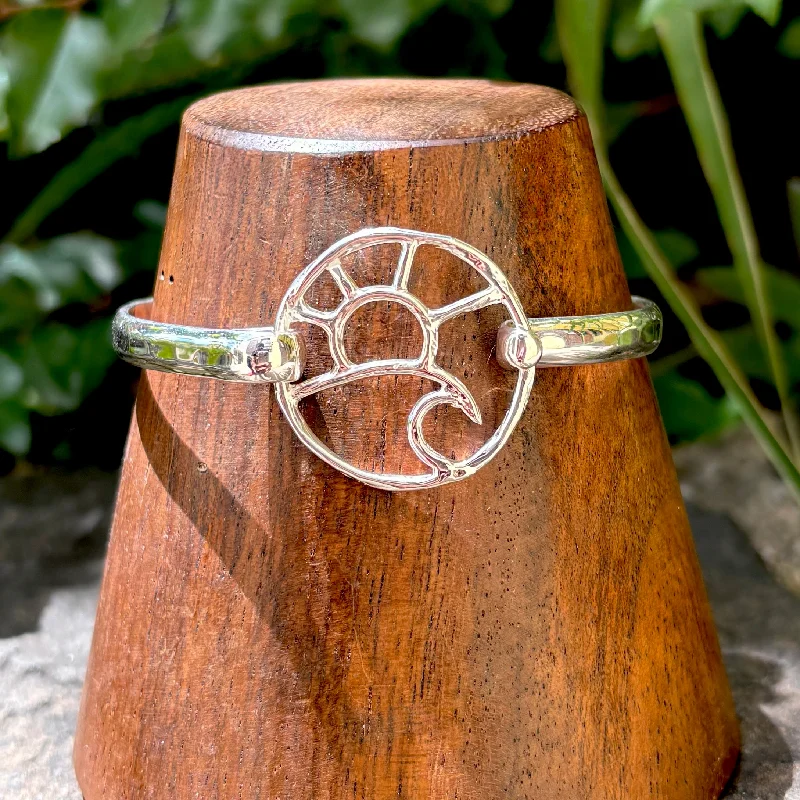 Women's alloy bangles-Sun and Surf 5mm Latch Bracelet